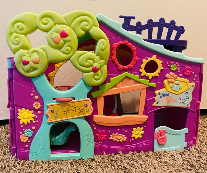 Littlest Pet Shop Tree House Play Set - Club House 2007 Hasbro LPS Purple