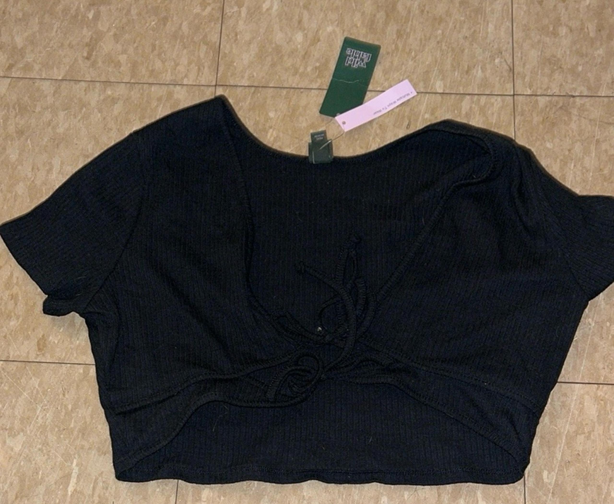 Ladies wild fable crop top L