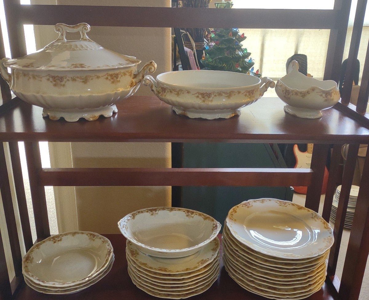 Vintage Limoges 26pc china set