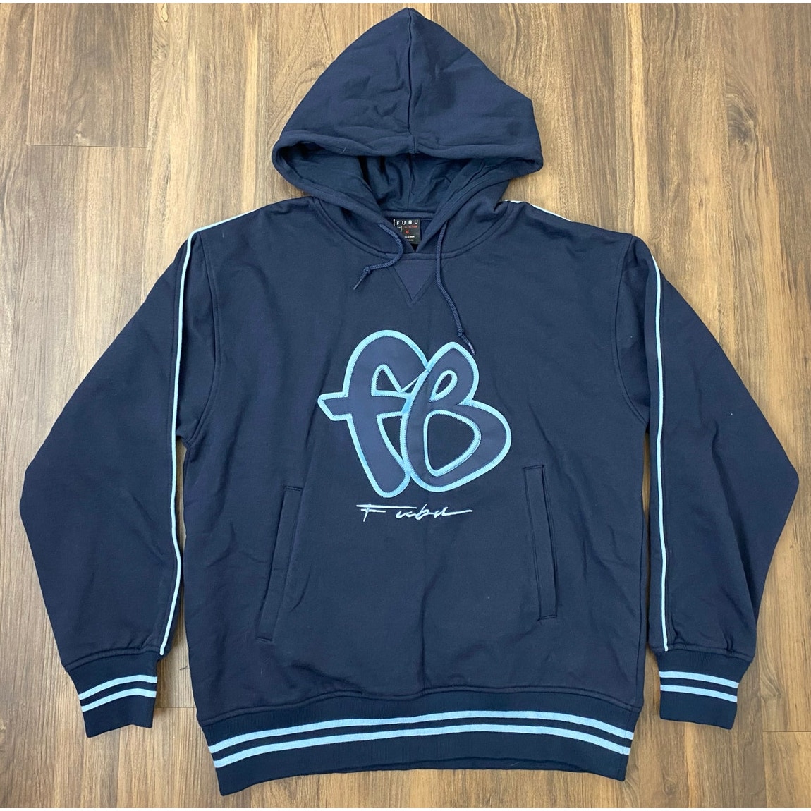 VTG Y2K Fubu The Collection stitched center logo graphic pullover hoodie, M