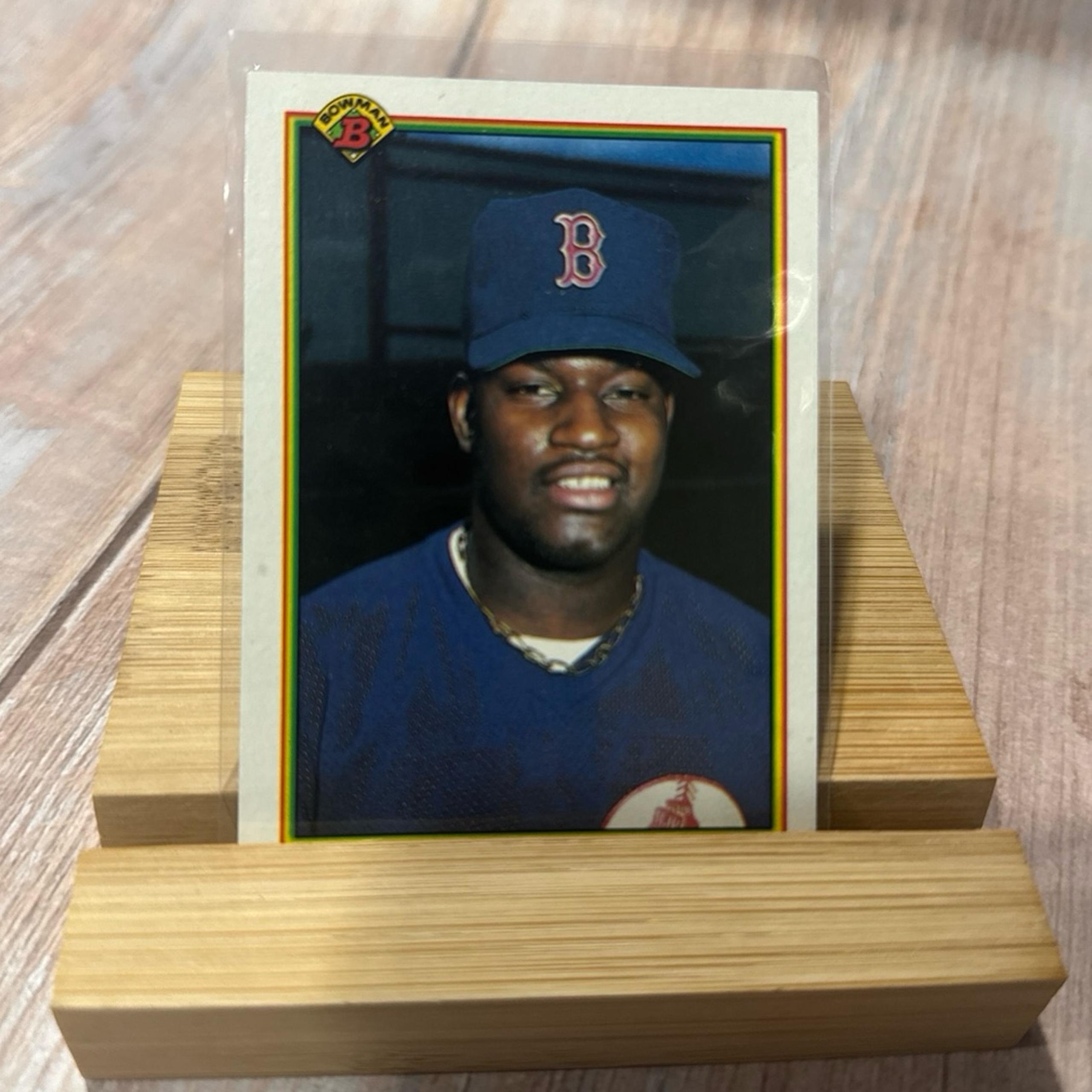 Vintage 1990 Bowman Maurice Vaughn #275 Baseball Trading Card Item #ME5489