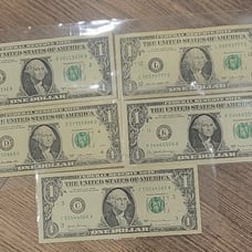 (5) 1 Fancy Serial Number Dollar Bills