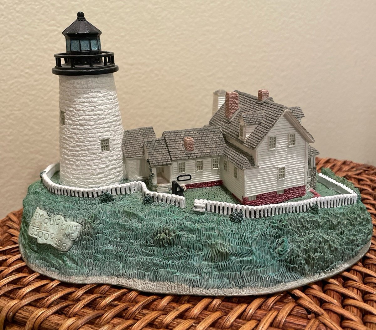 Harbour Lights Permaquid Point Light, ME #164 Lighthouse Figure