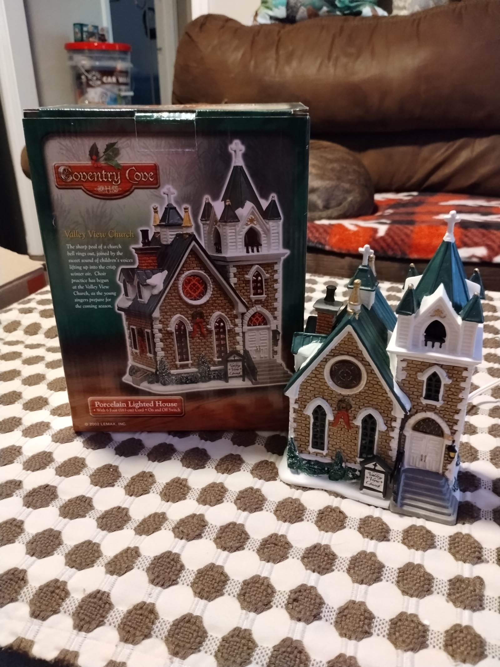 Village Valley View Church lighted