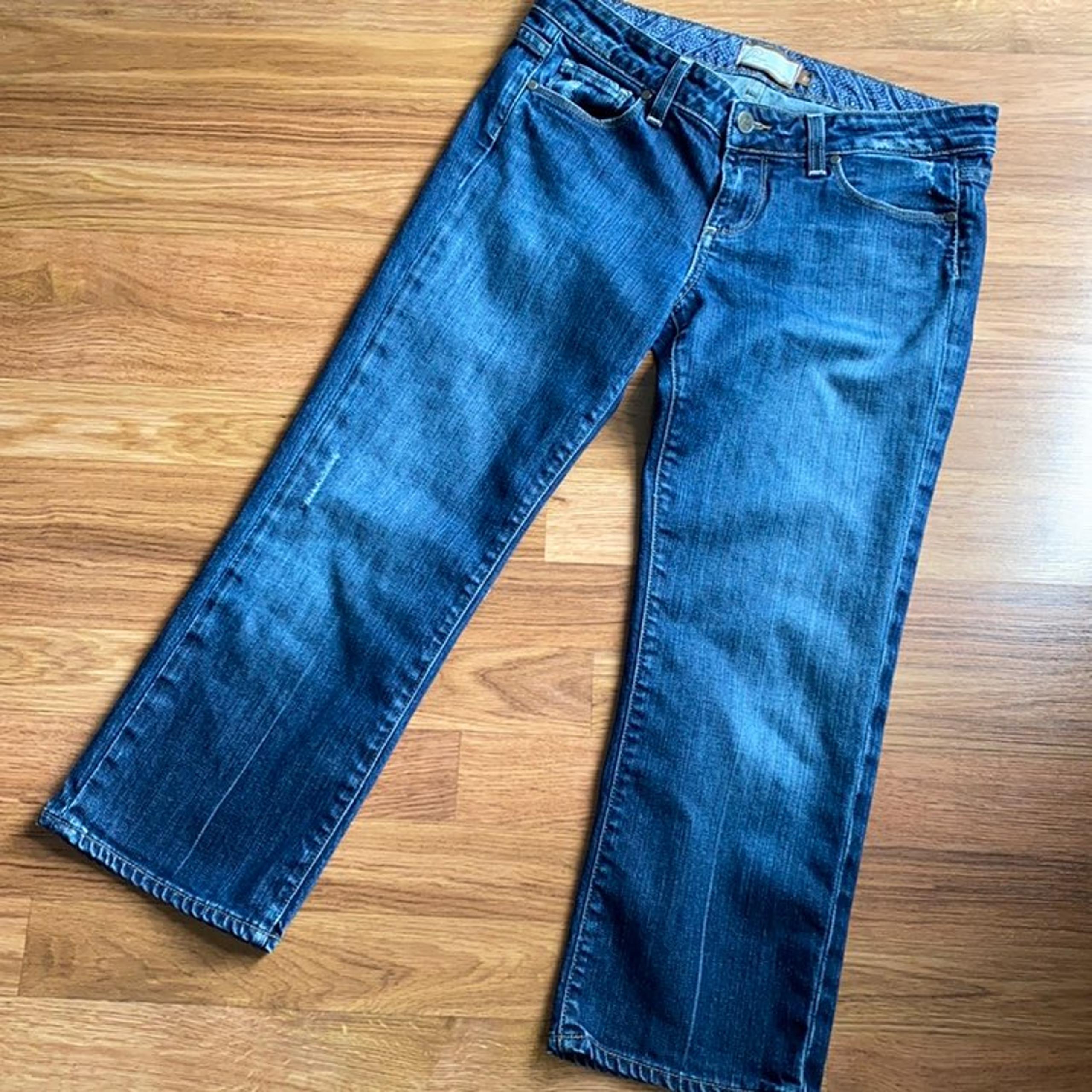 Paige Laurel Canyon women’s cropped jean