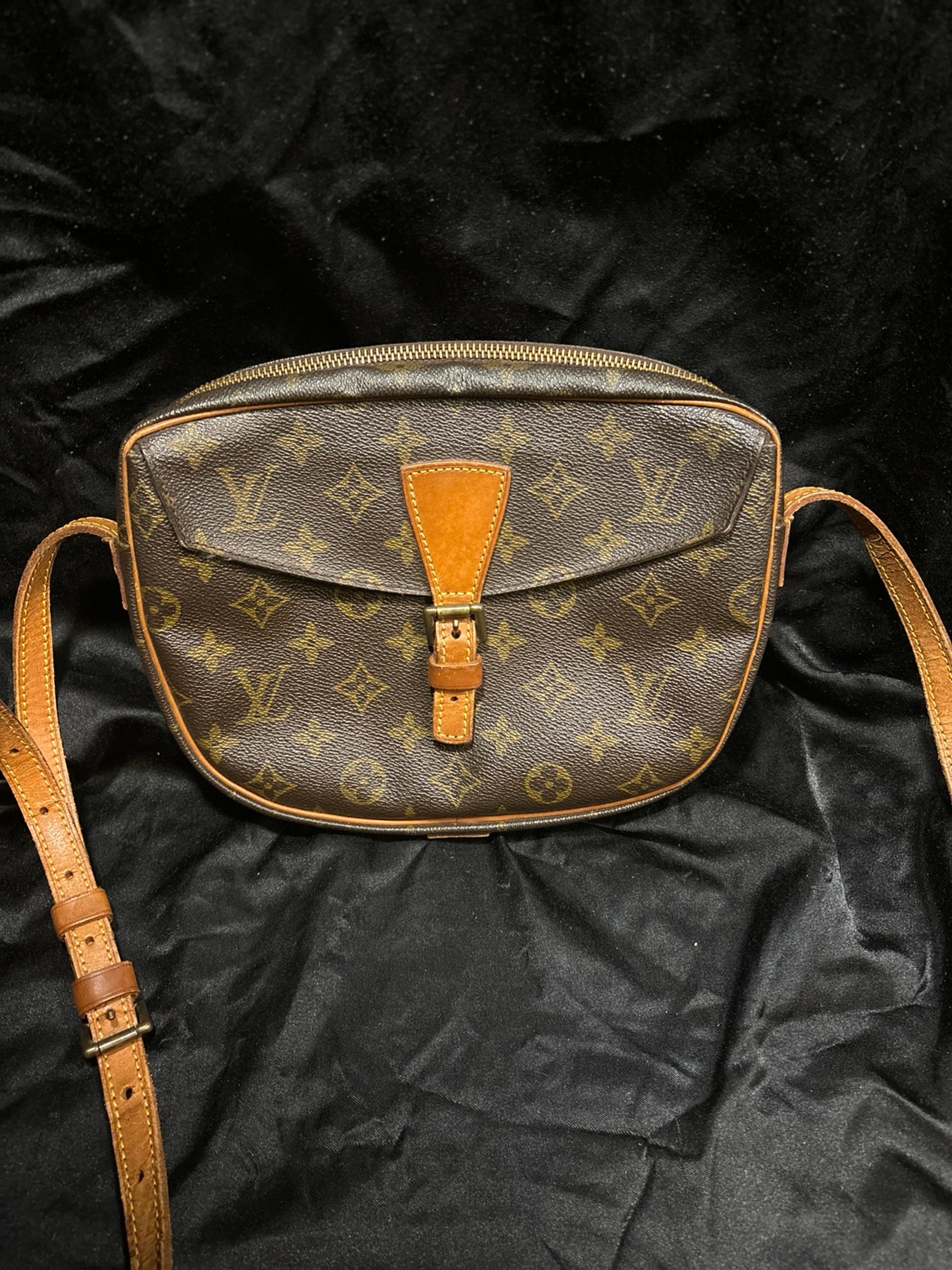 Louis Vuitton Jeune Fille mm crossbody bag