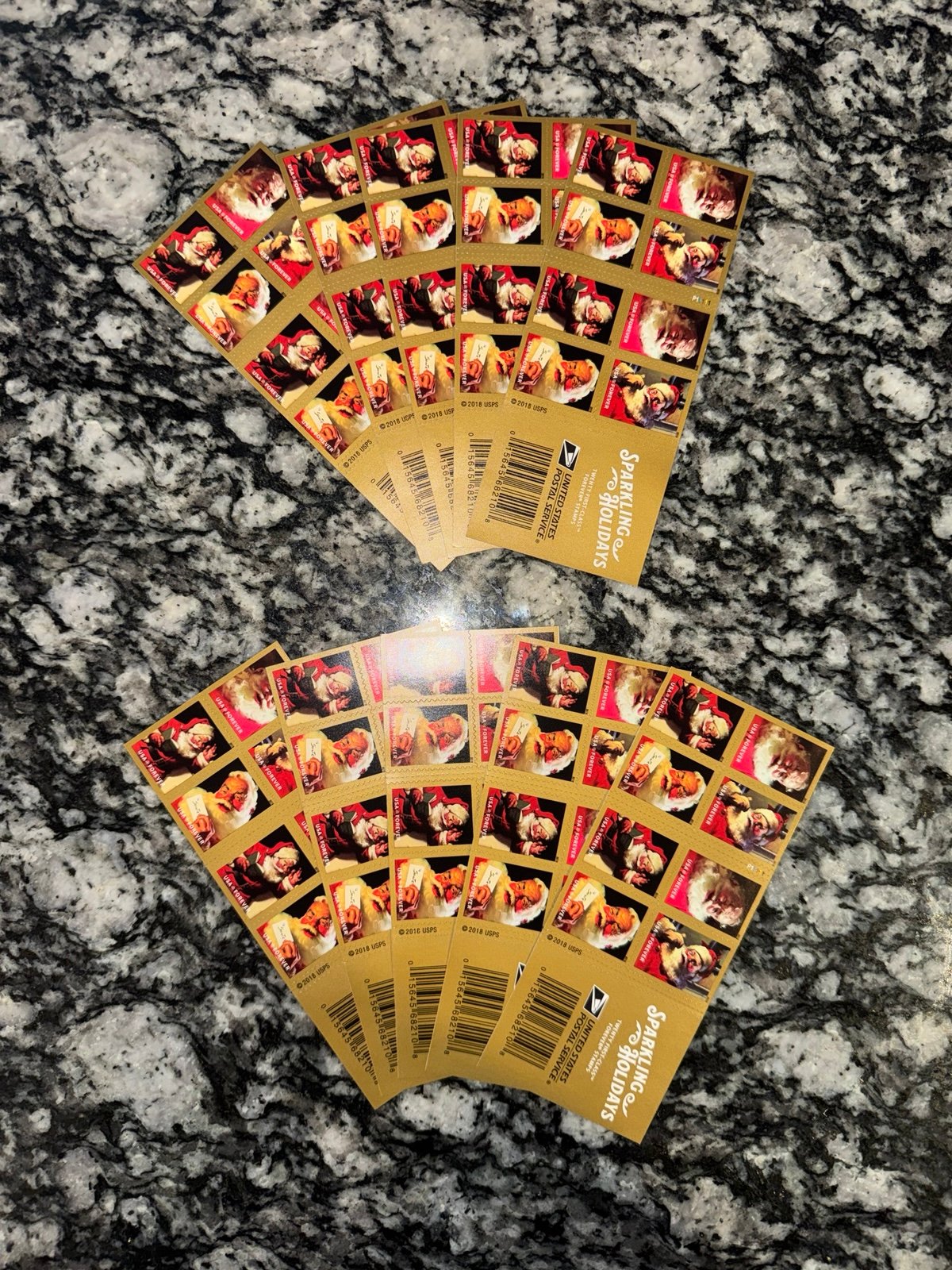 *MINT* 2018 US Sparkling Holidays Booklet Pane of 200 Total Forever Stamps