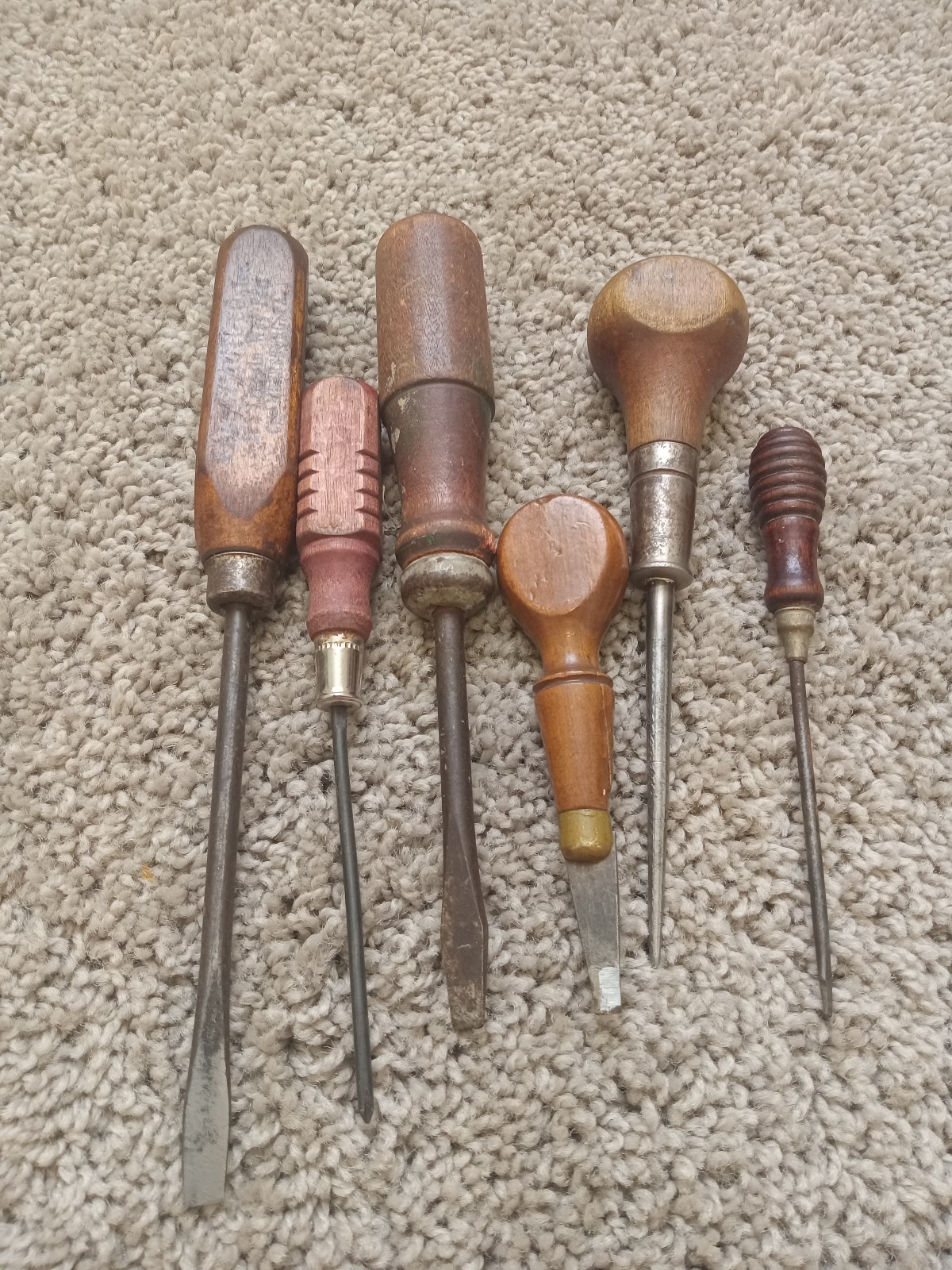 Vtg wood screwdrivers lot