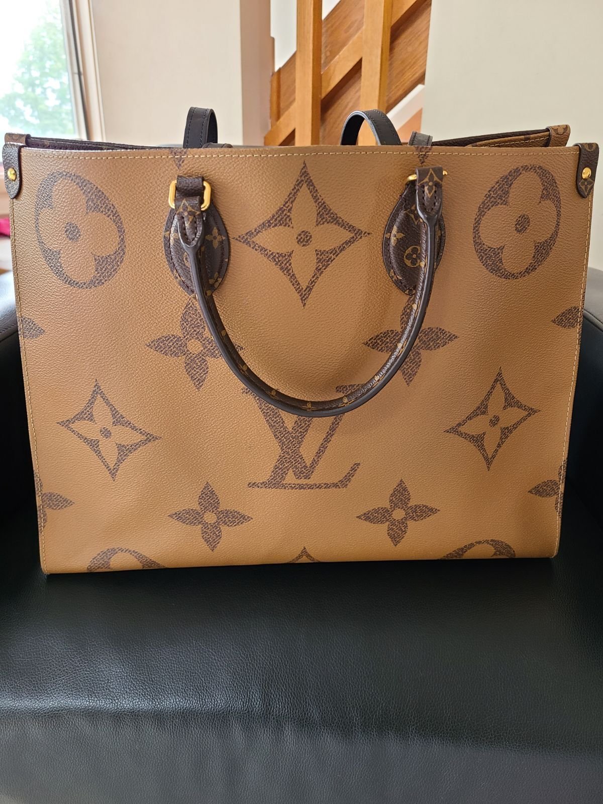 Louis Vuitton GM On the Go Large