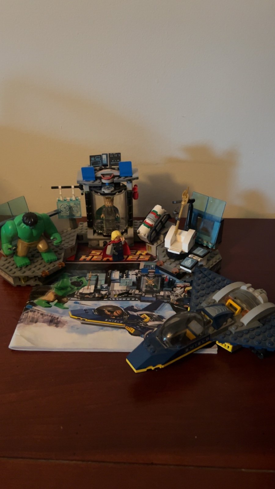Lego hulk helicarrier set