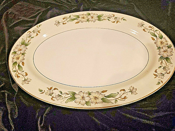 Platter - ROYAL JACKSON Fine China ARLINGTON White Dogwood Pattern