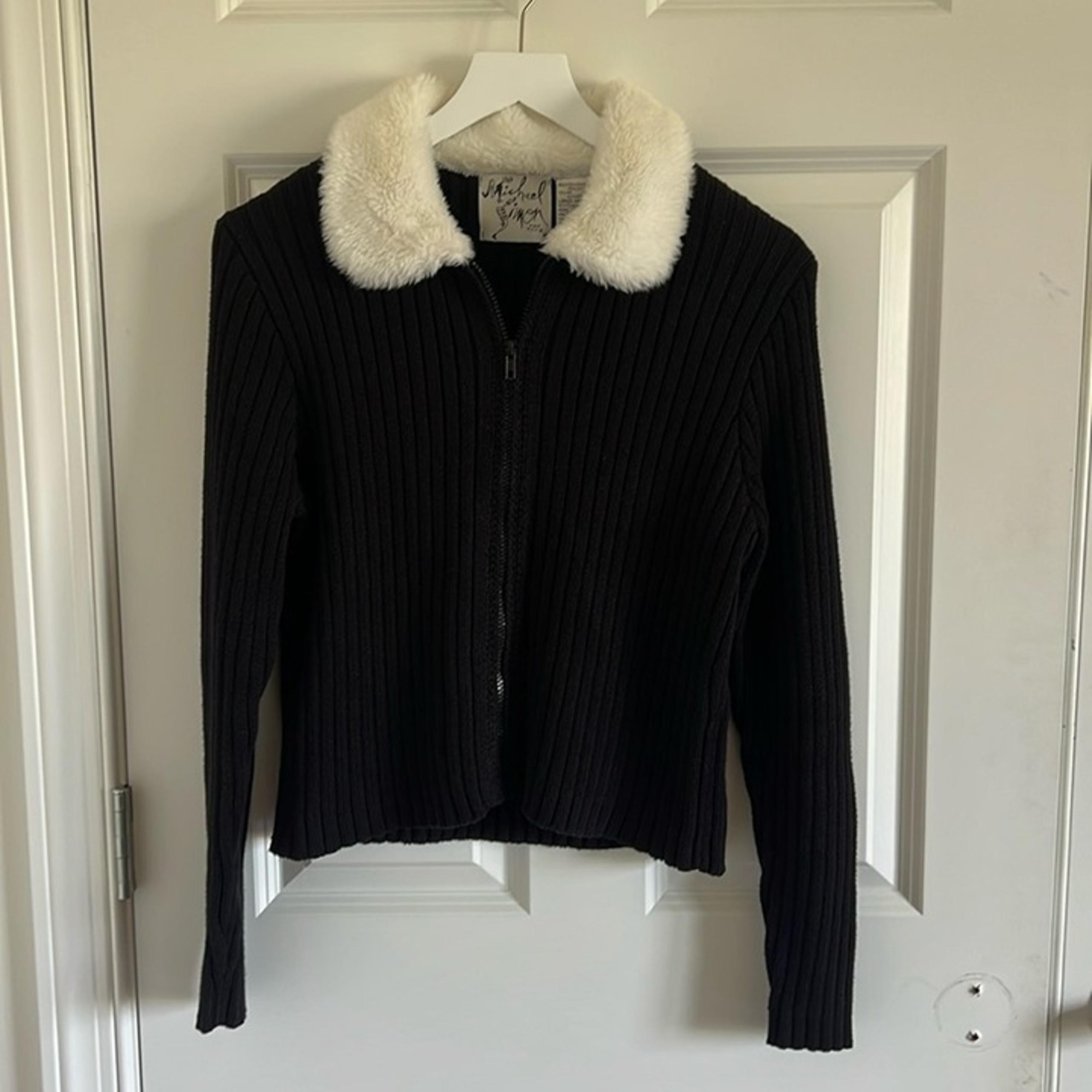Vintage Michael Simon Black Zip Up Sweater Jacket with Faux fur collar Size M
