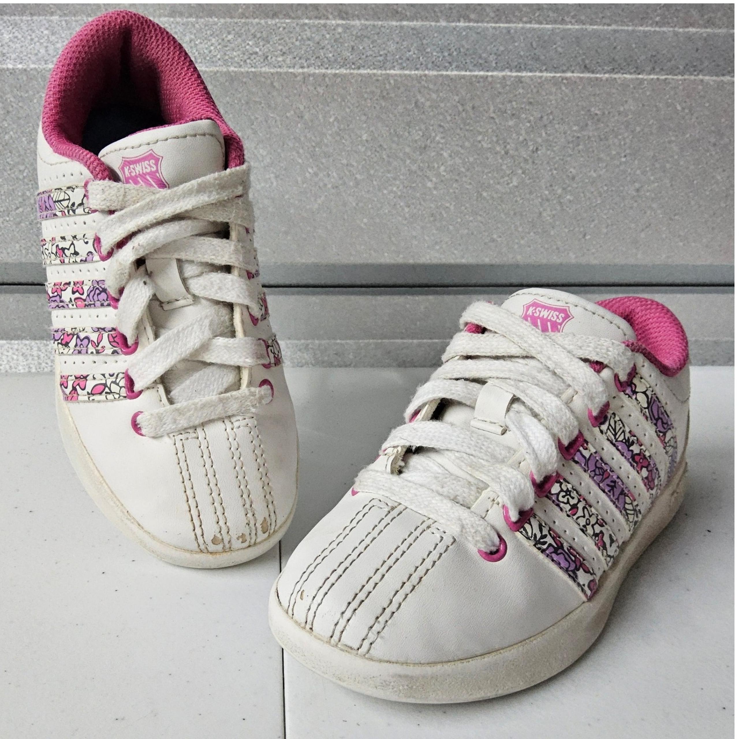 K-Swiss Toddler Girl's Classic VN Sneakers White Pink Floral Shoes Size 11