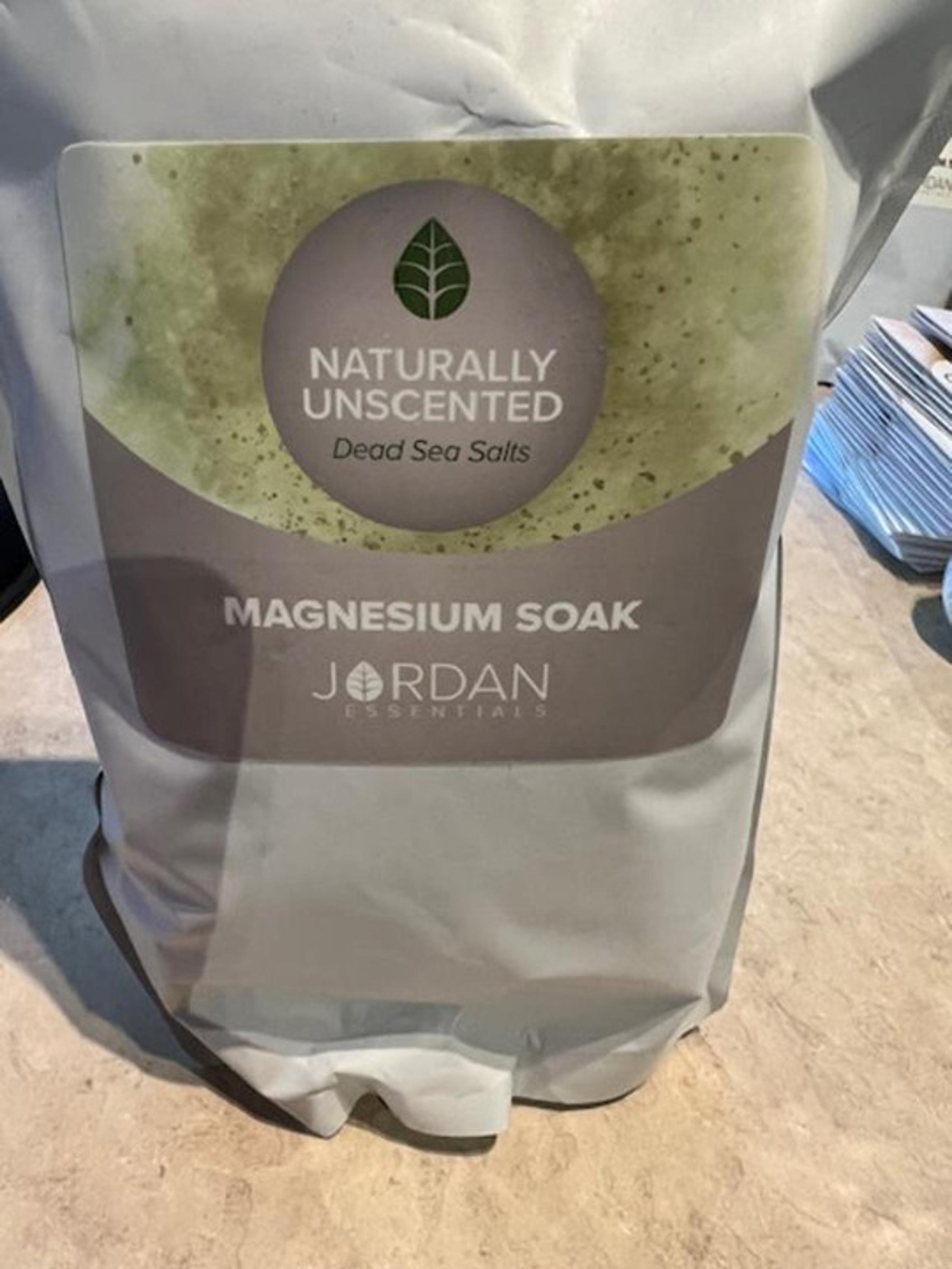 Natural Jordan Essential Dead Bath Sea Salts Magnesium Naturally Unscented 32oz