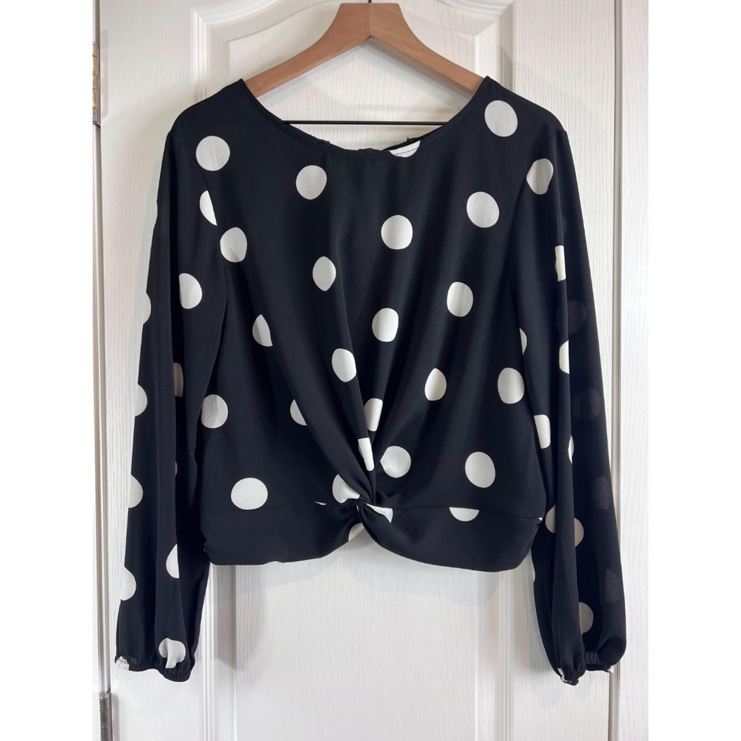 Le Lis Women's Black White Polka Dot Blouse Top Tie Back Neck Size M