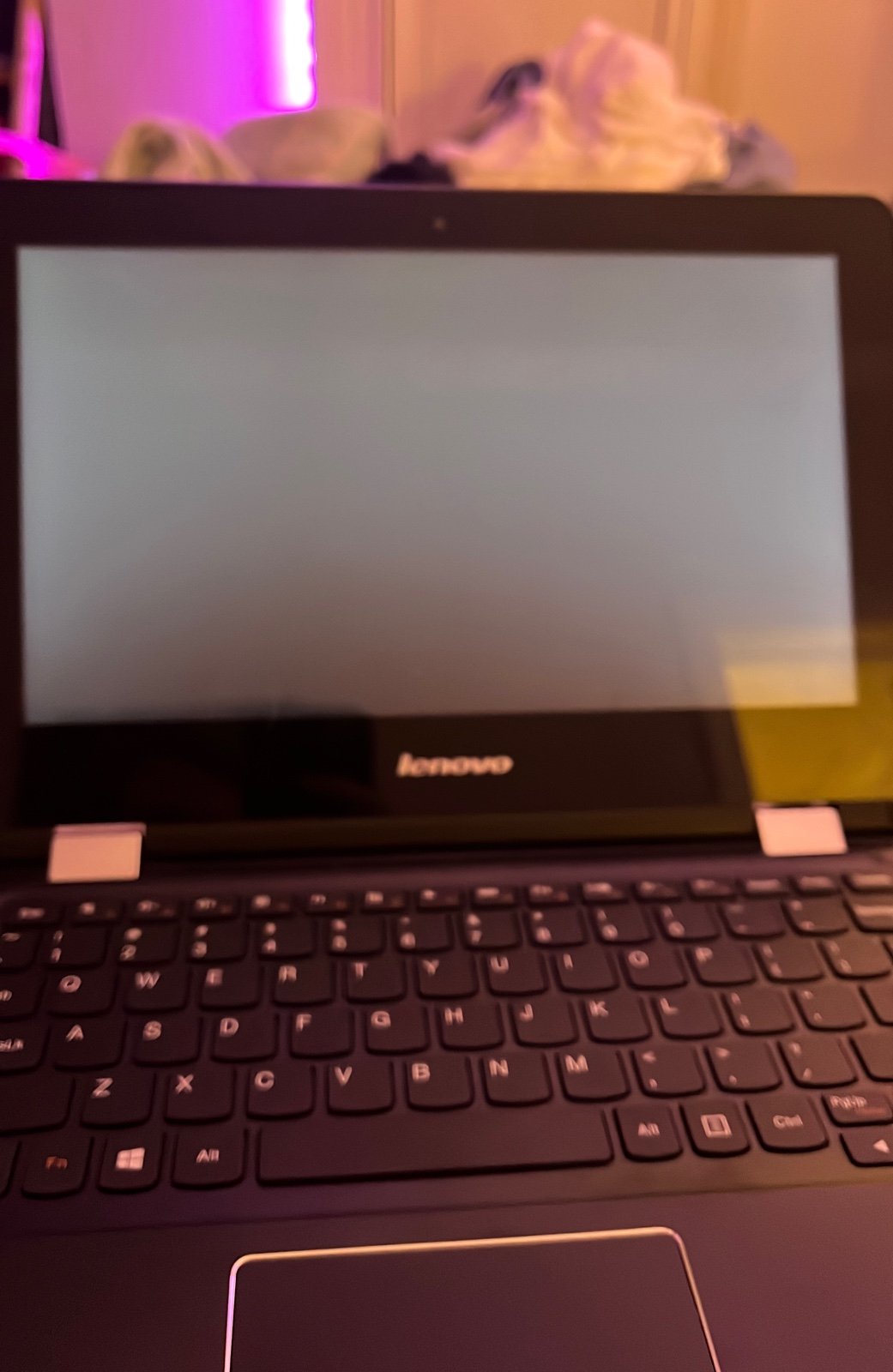 Lenovo C340 2-in-1 Touch-Screen Chromebook
