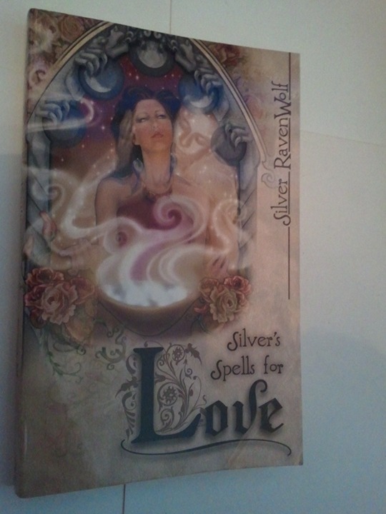 Silver's Spells for Love SC Silver RavenWolf Revised Llewellyn 2007 Witchcraft M