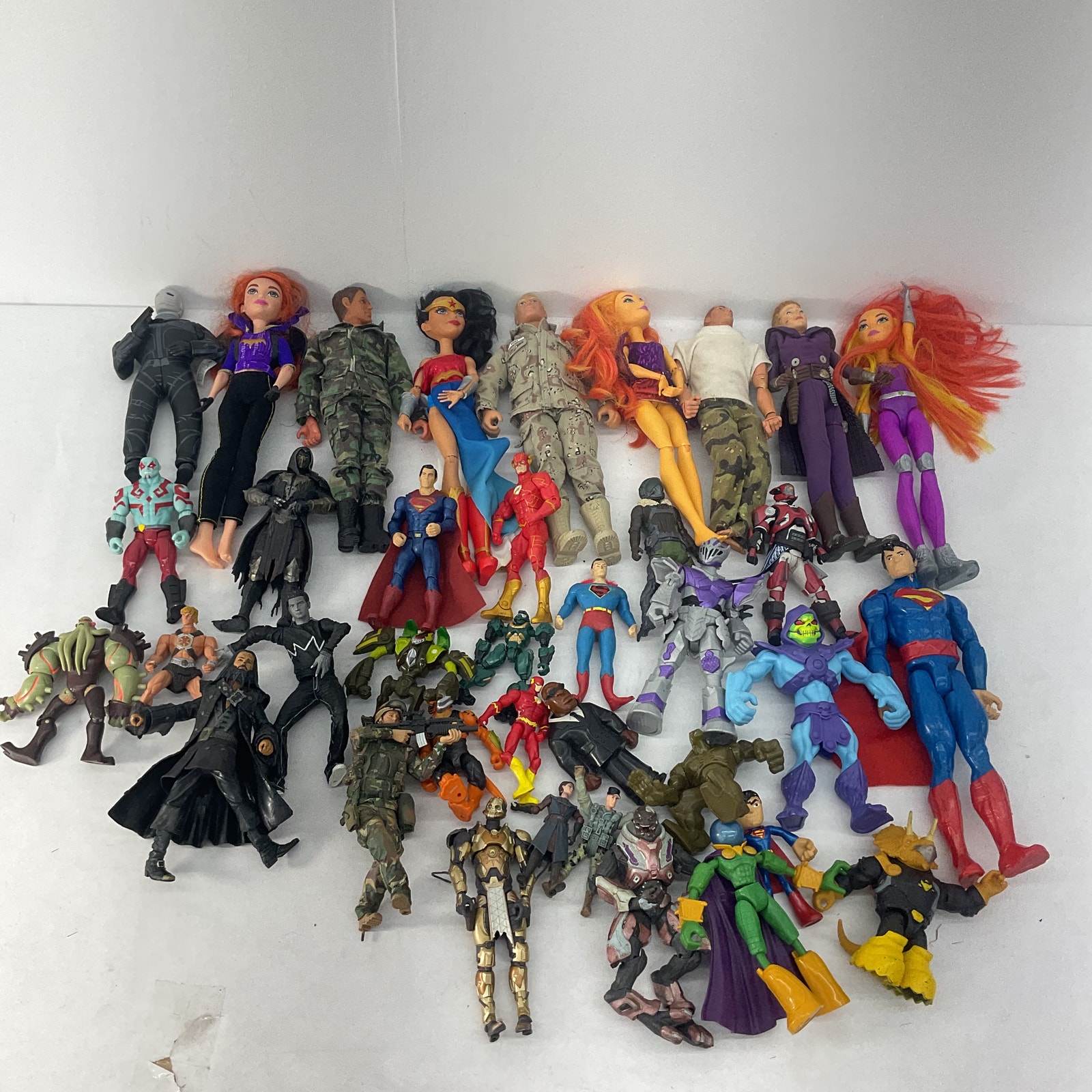 Mixed LOT of 13 lbs Super Hero Villain Action Figure Toys DC Marvel Comics Dolls