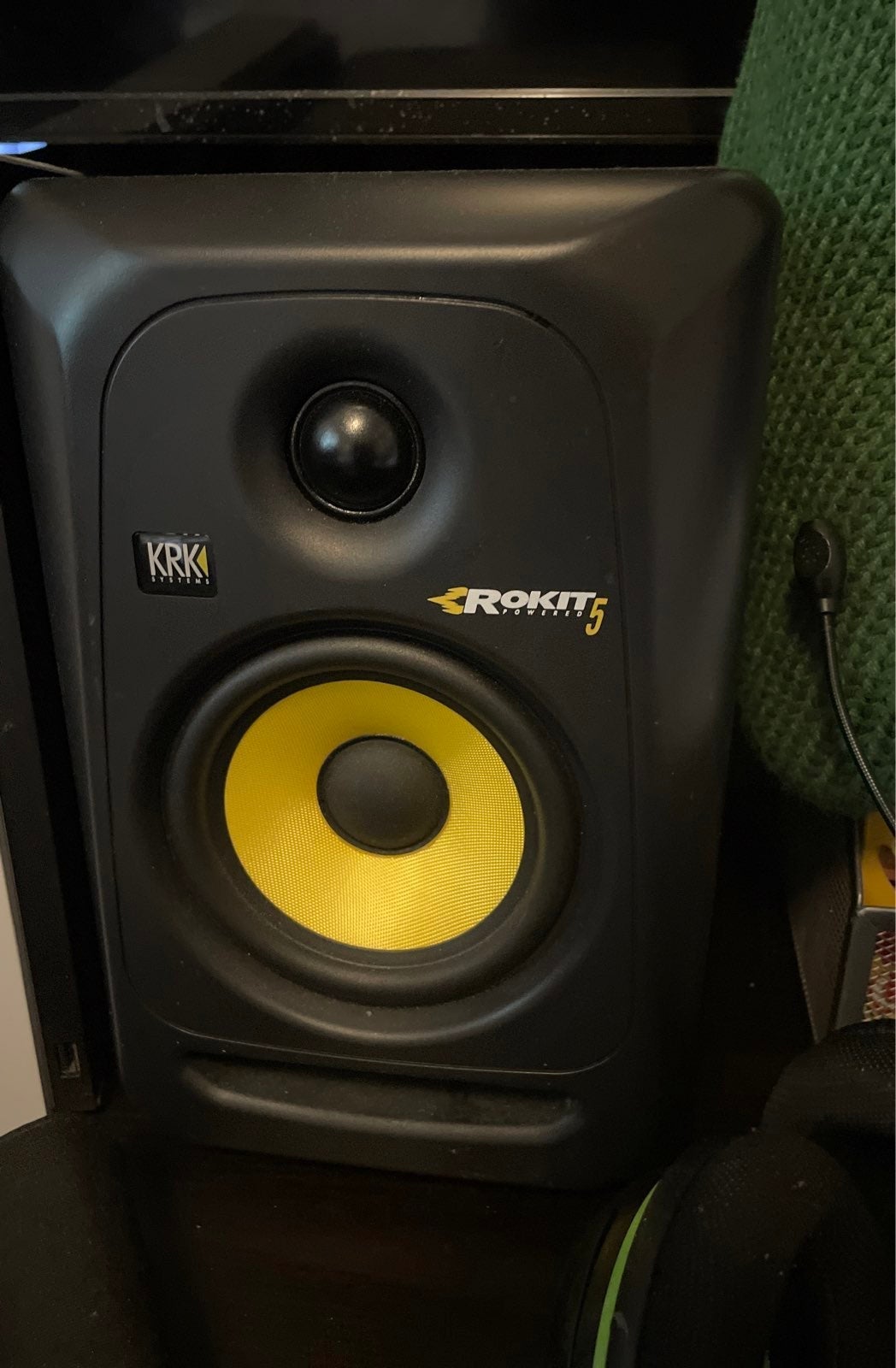 Studio Speakers (Left and Right)