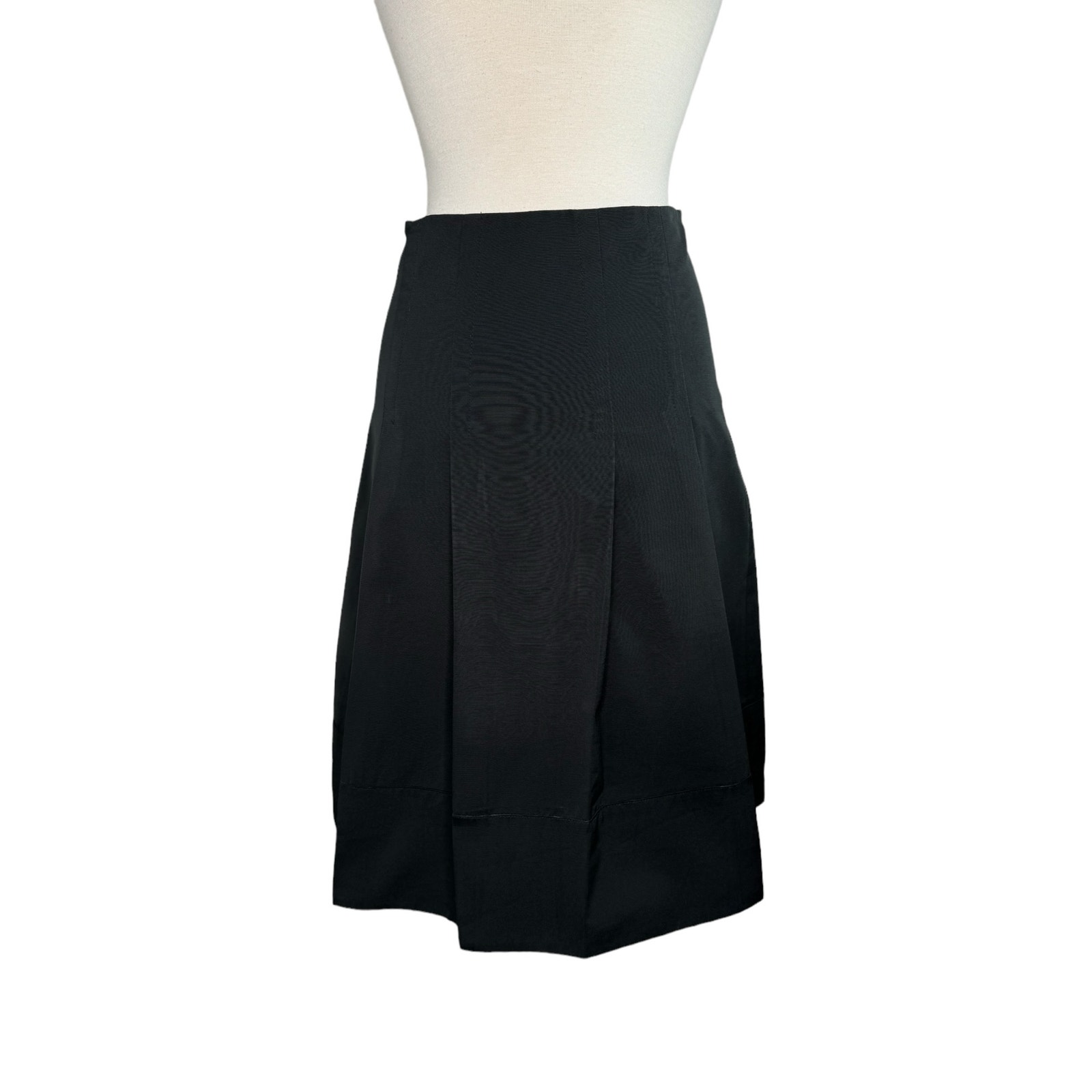S MAX MARA Pleated Black Wool Blend Knee Length Skirt Size US 8 Lined *READ*
