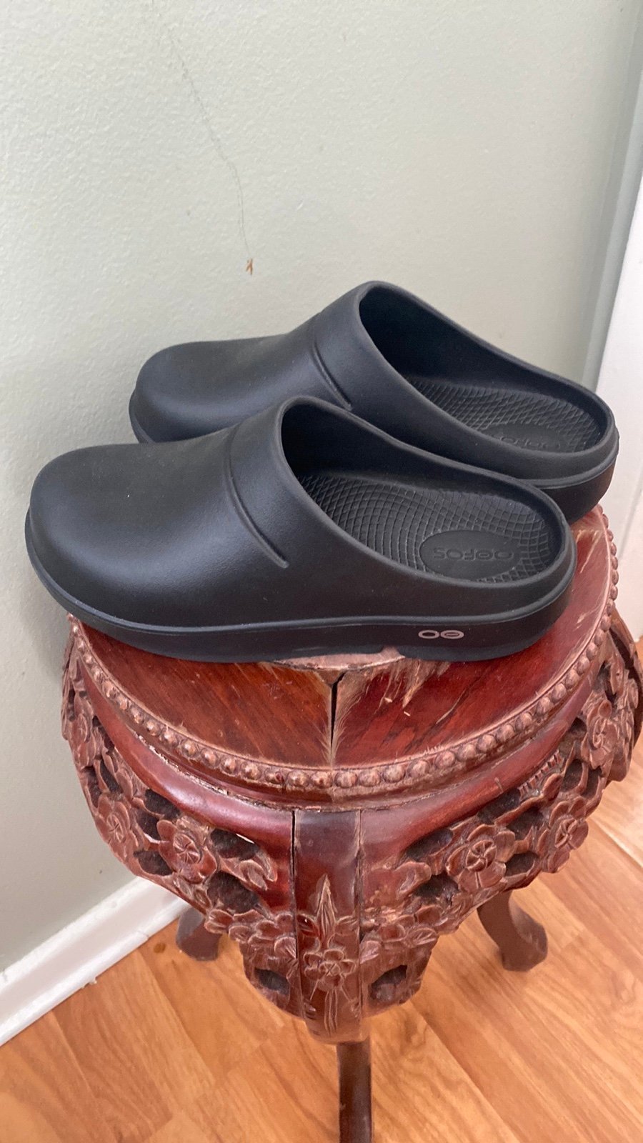 OOFOS BLACK RUBBER CLOGS Shoes Men's Sz 4 Women's Sz 6 EU 37 Mule