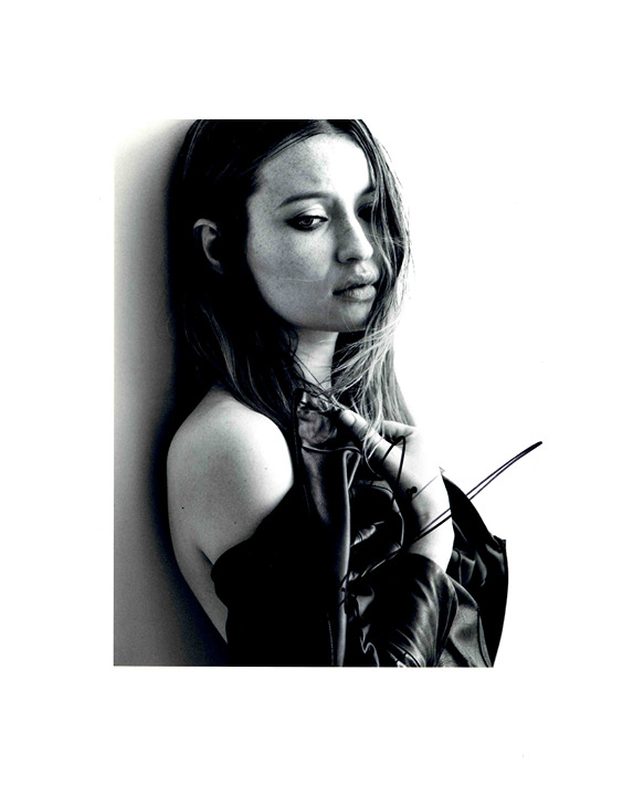Emily Browning Signed Autographed 11x14 Photo