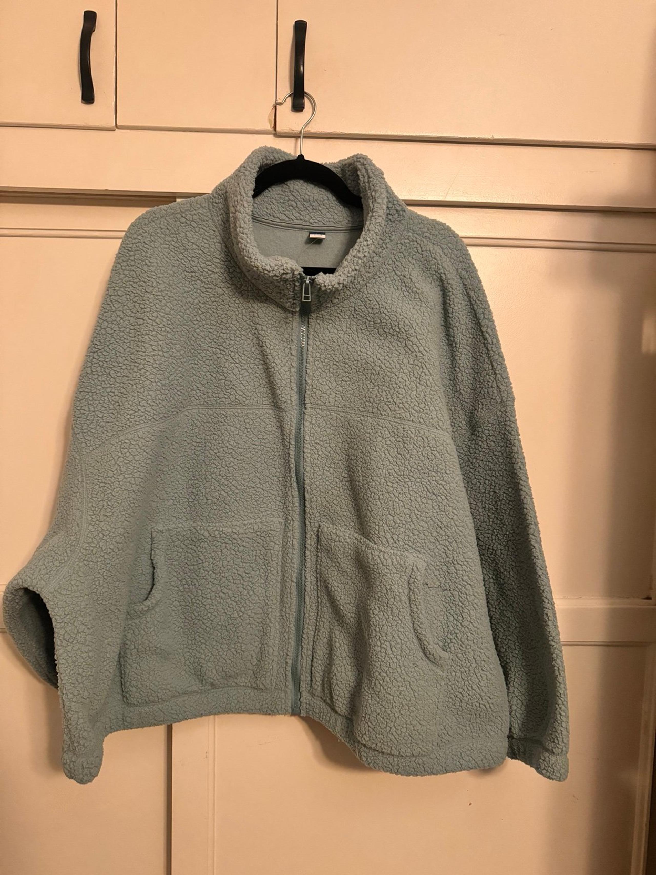 Old Navy Women’s Size 3X Mint green Cropped Fleece Sherpa Jacket