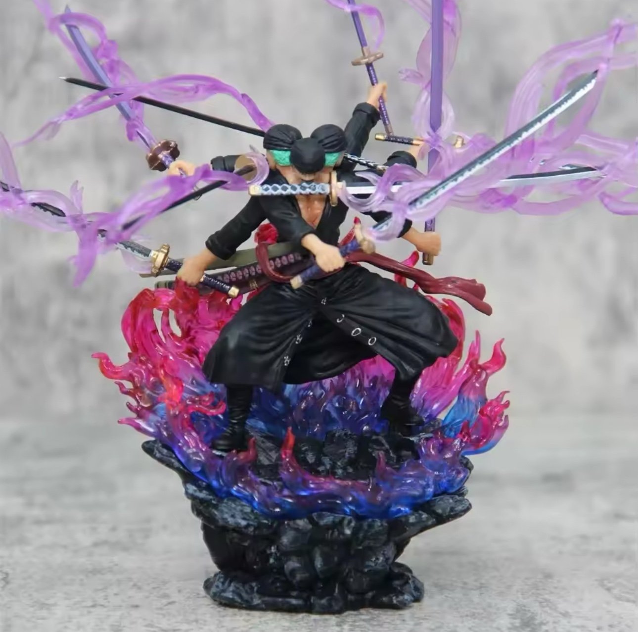 One piece Zoro figurine