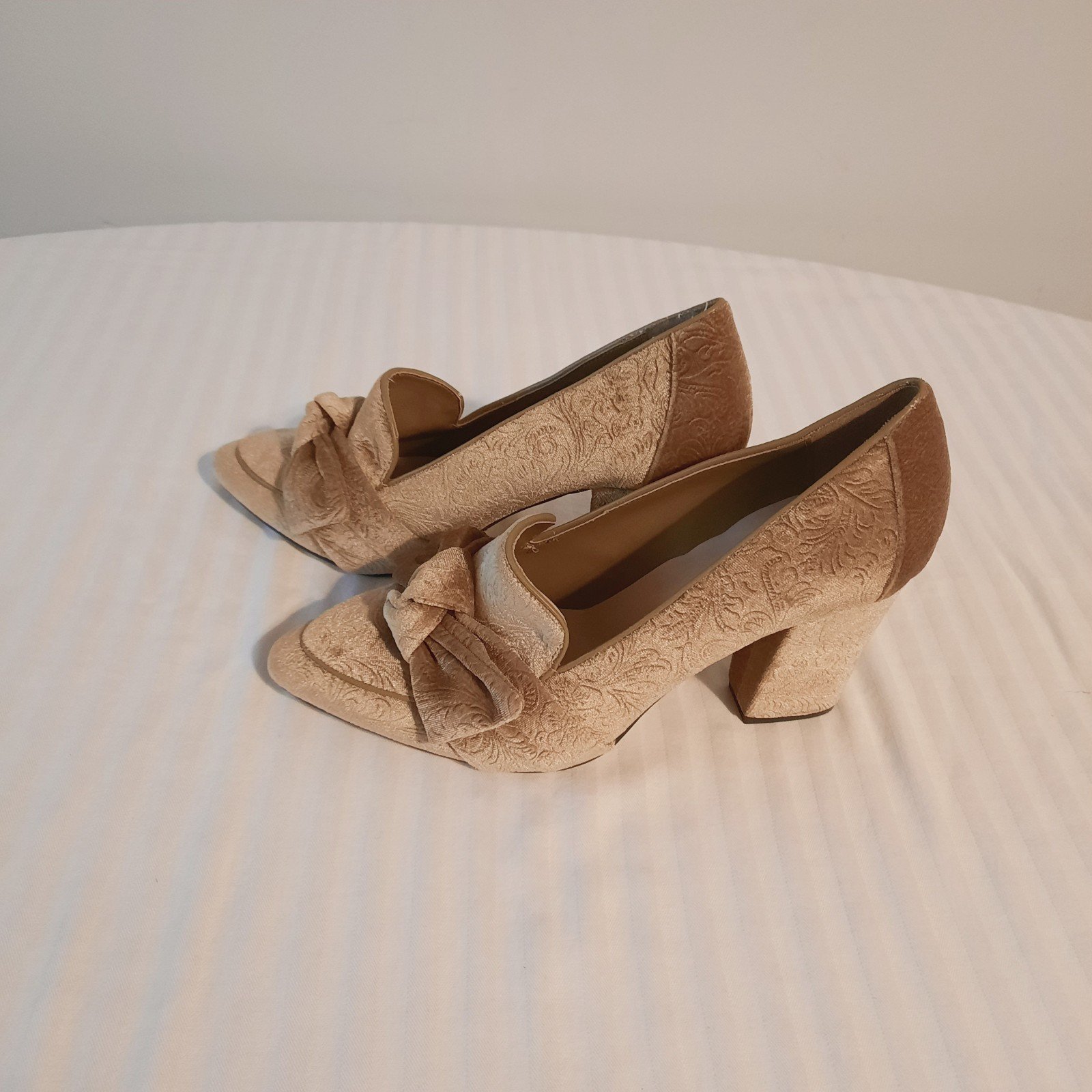 Renaissance- Gold Velvet Shoes Size 11N