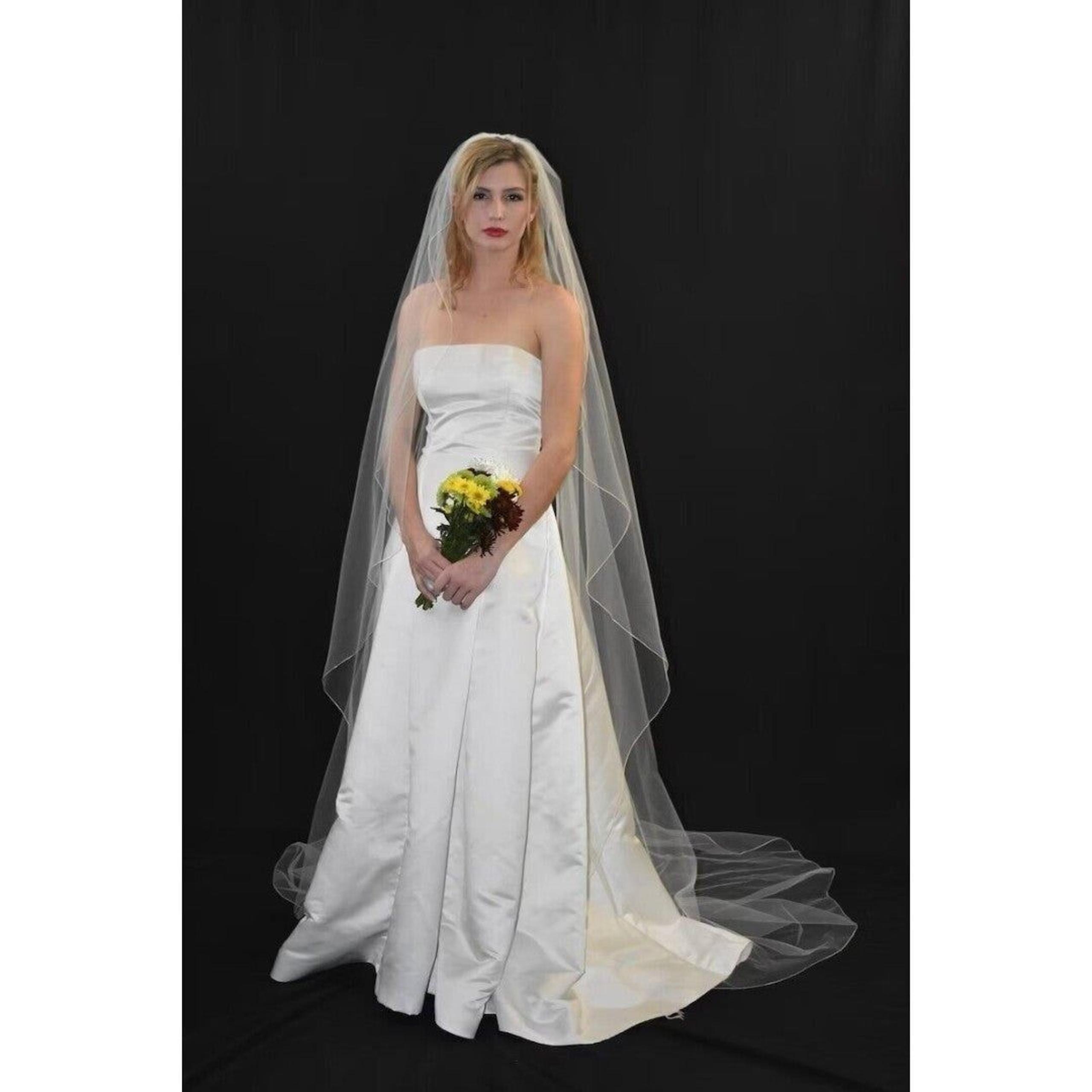 Nordstrom Rack Bridal Veil, Angel Cut Sparkle Pencil Edge Cathedral, Ivory, 110"