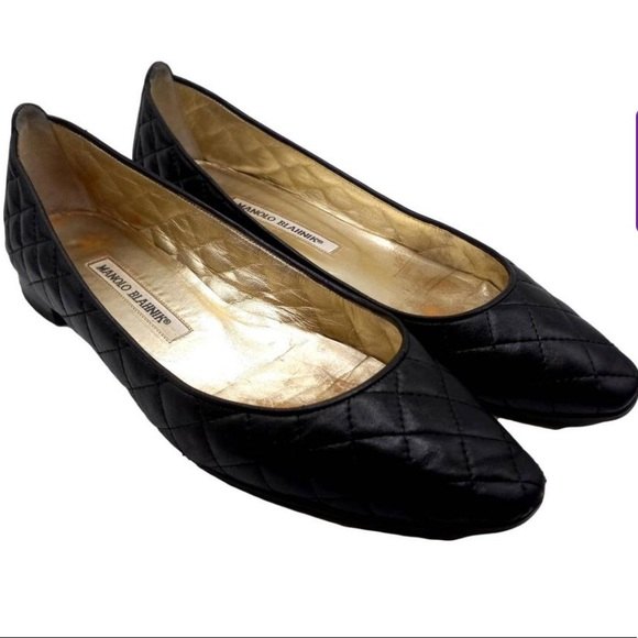 Manolo Blahnik Black Diamond Quilted Leather Point Toe 37.5 Euc Flats