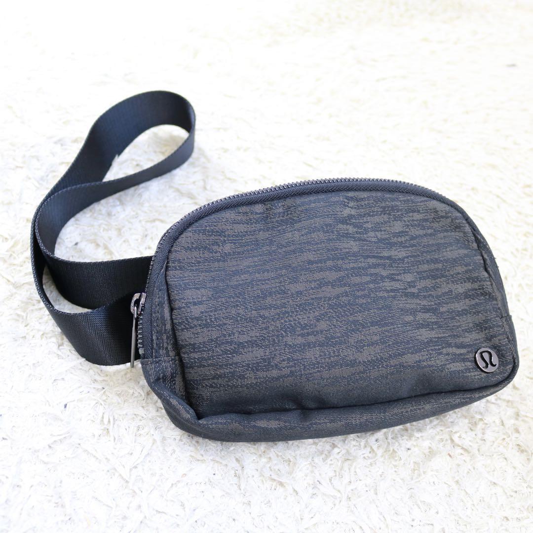 Lululemon Everywhere Belt Bag Waist Pack