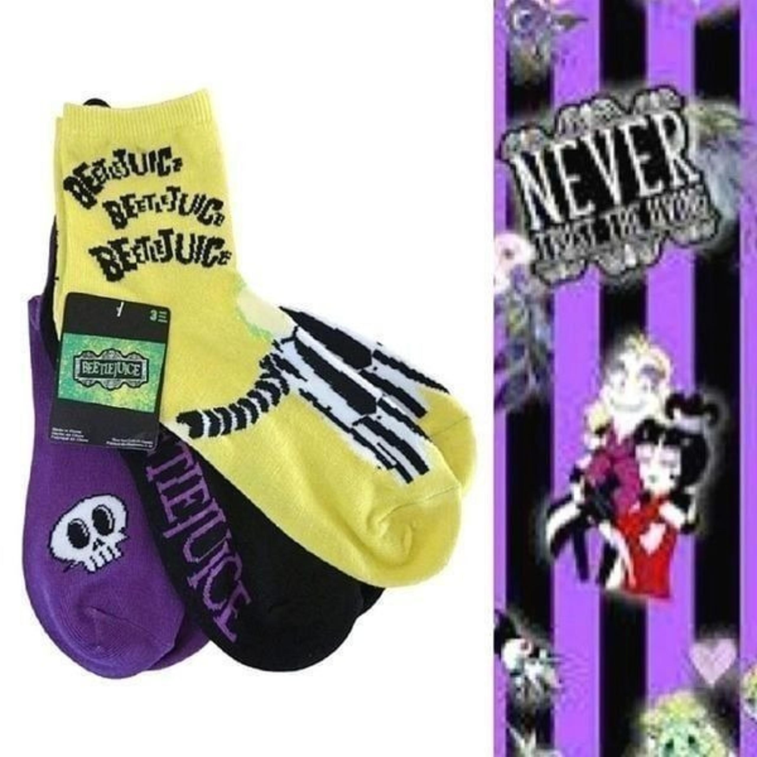 Beetlejuice Beetlejuice Halloween Printed 3 Pairs Mid Crew Socks NWT