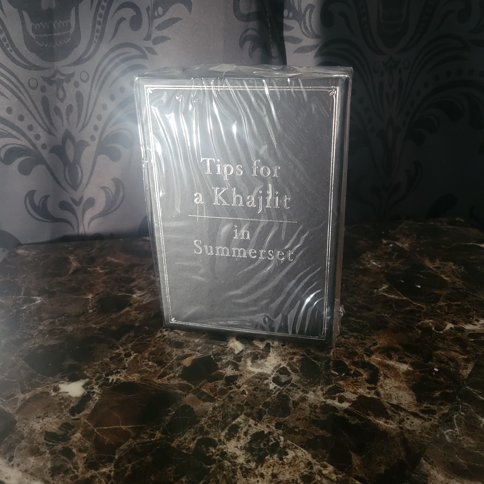 TES: Tips for a Khajiit in Summerset flask set with M'aiq The Liar Figure