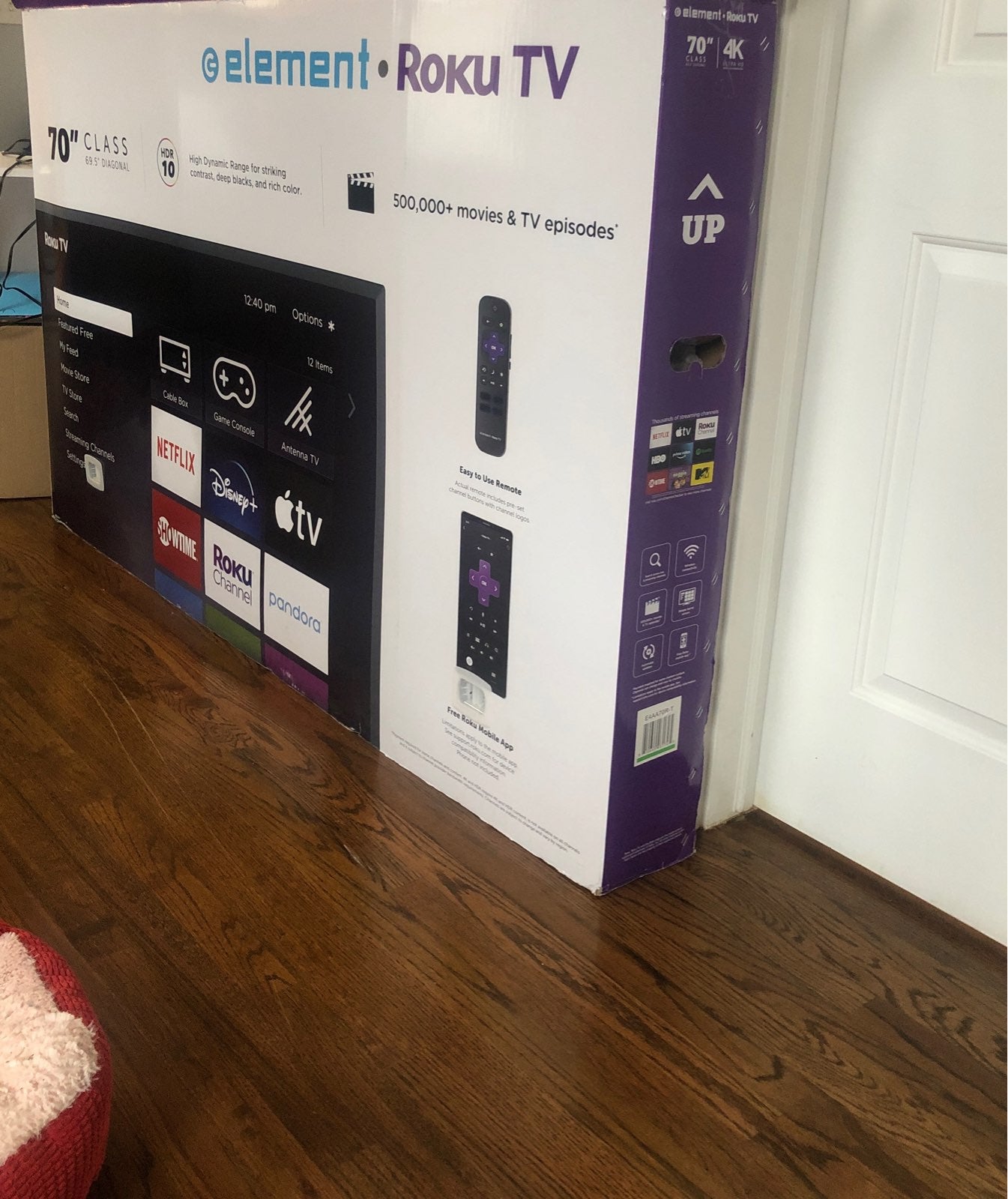 BRAND NEW 70inch SMART TV WITH ROKU