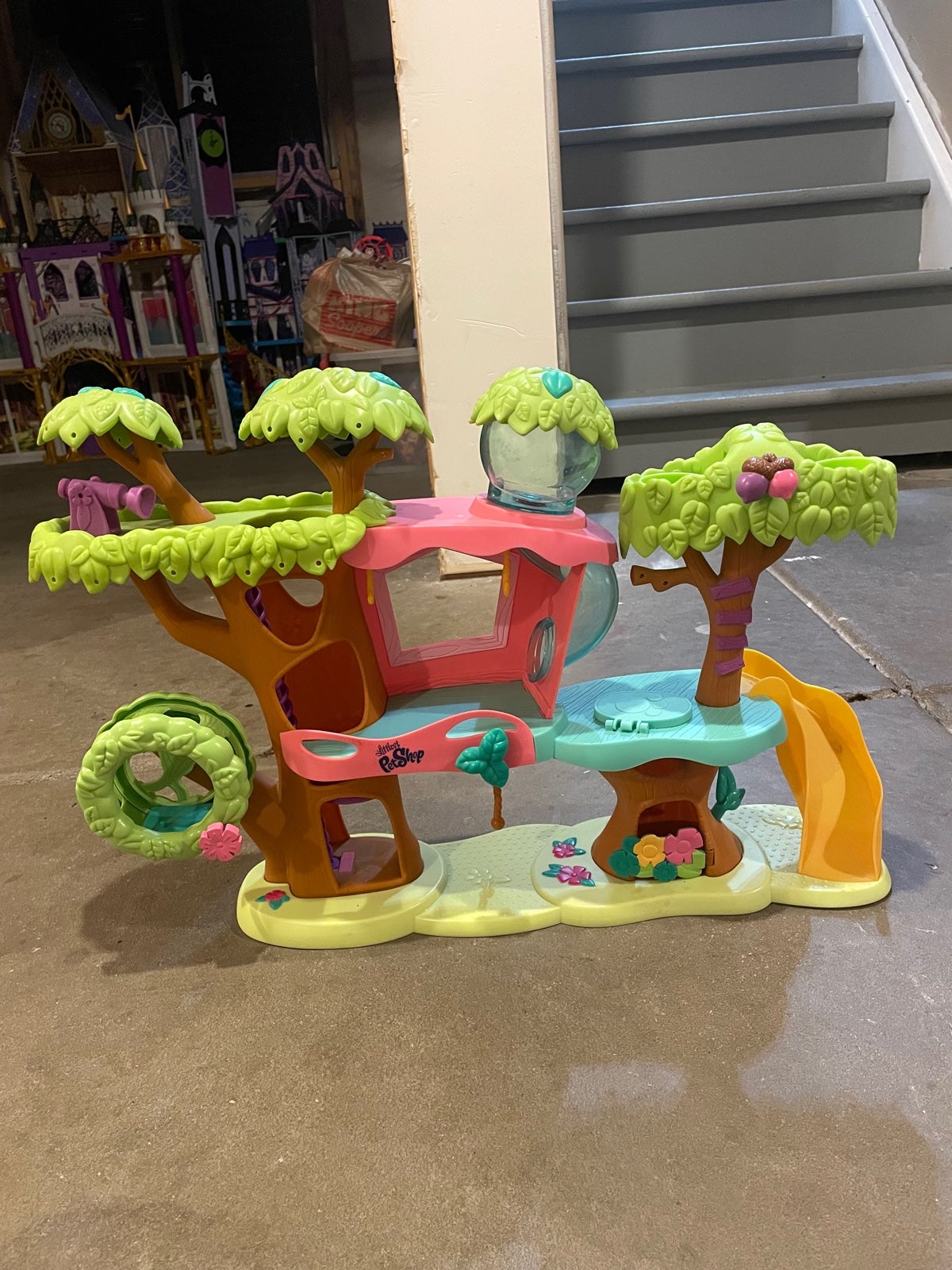 Littlest pet shop treehouse