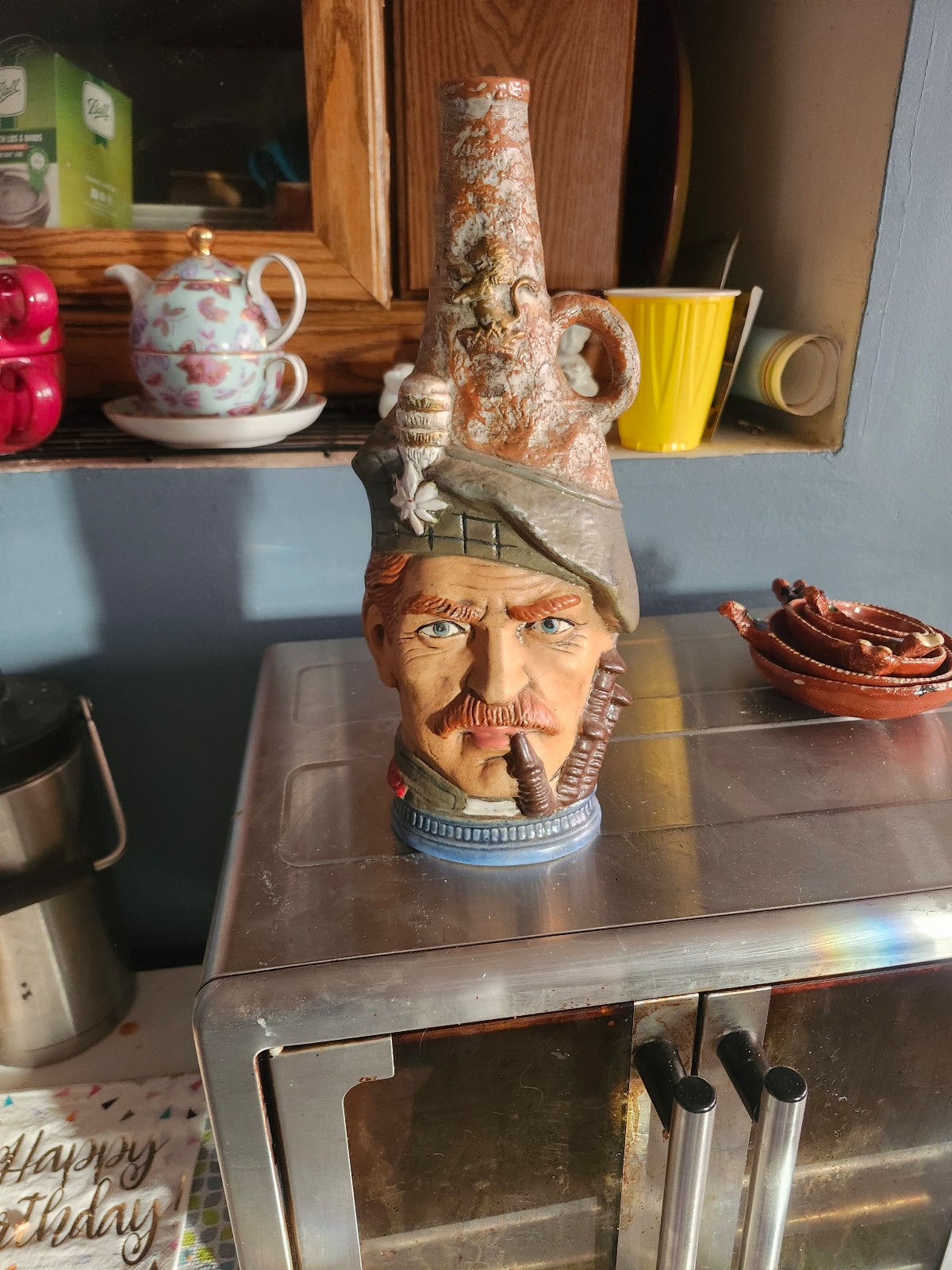 VTG Casa Vento Faces Of The World Scottish Bagpiper Ceramic Decanter Collection