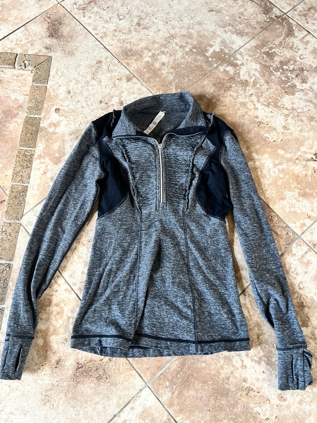Lululemon Run Your Heart Out Pullover