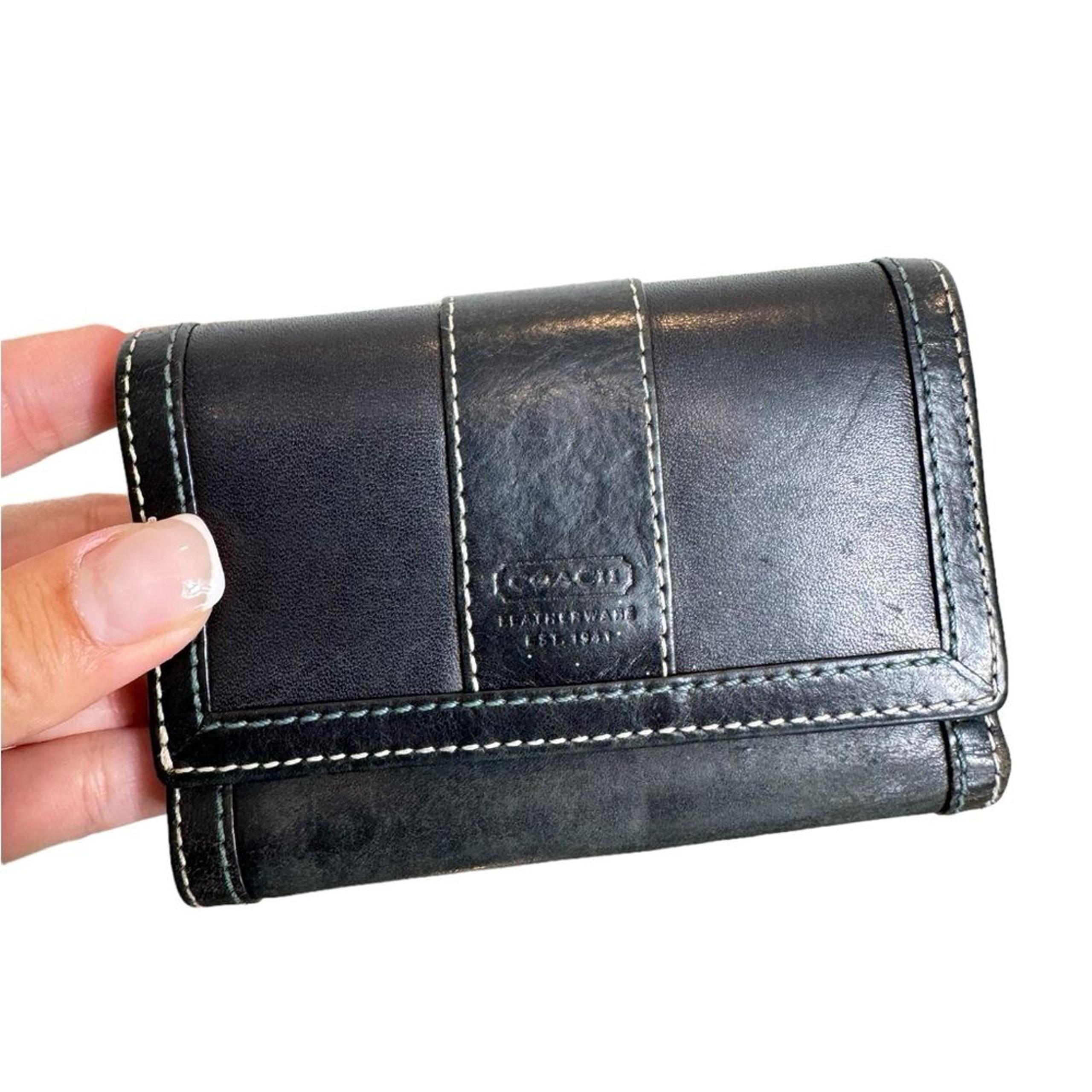 Vintage Coach Trifold Leather Snap Wallet