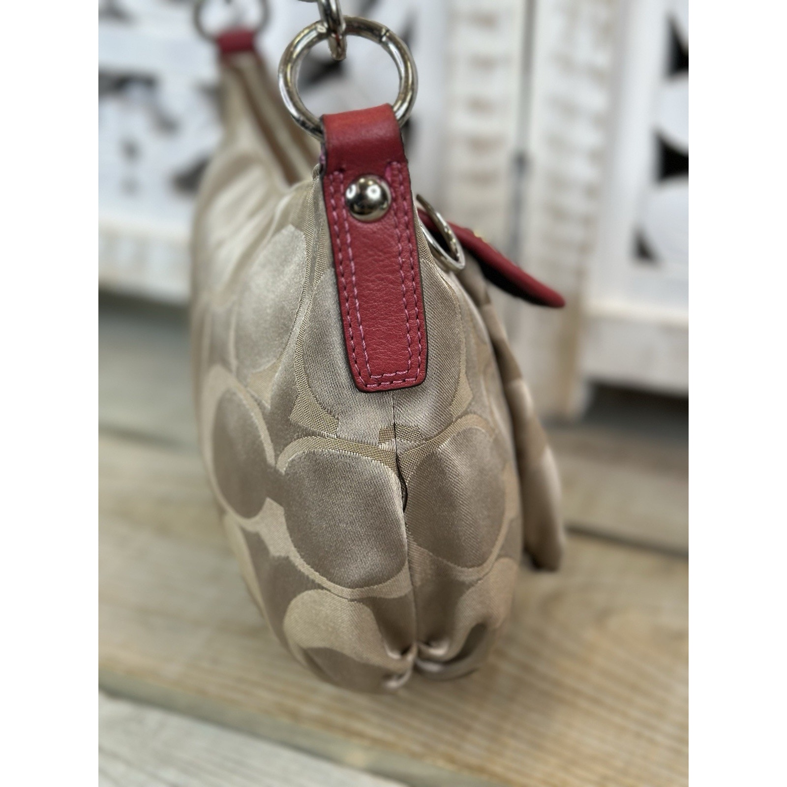 COACH POPPY 13833 Signature Jacquard Khaki/Fuchsia Small