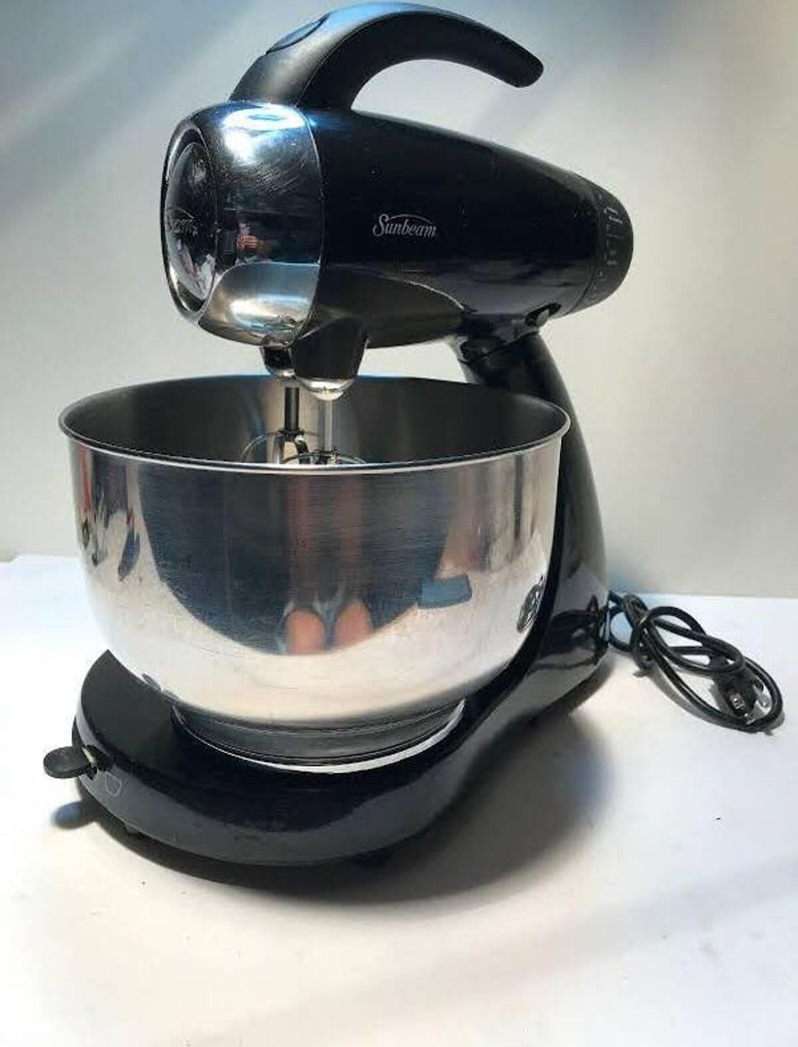 Sunbeam electric stand mixer
