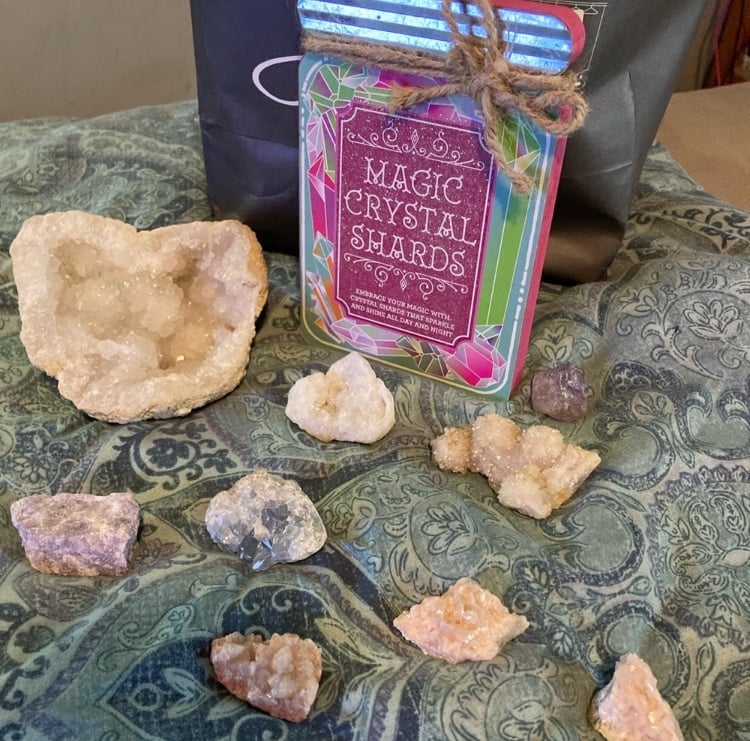 Raw crystal bundle
