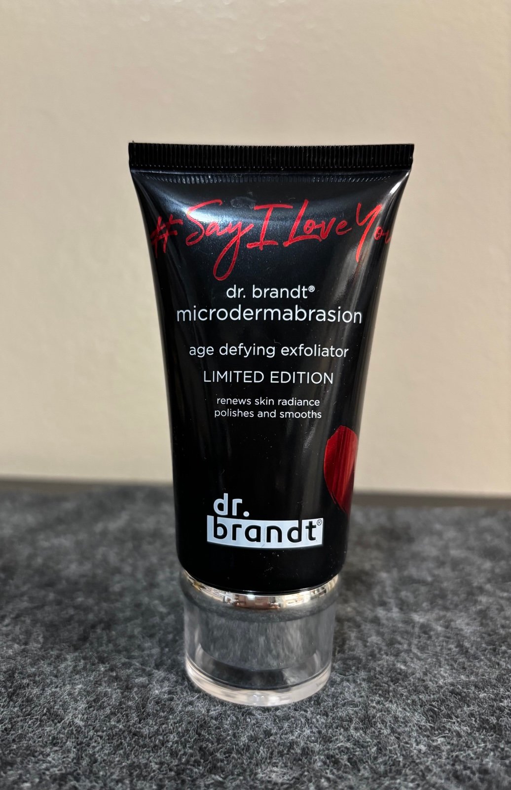 Dr Brandt SAY I LOVE YOU Microdermabrasion FACE EXFOLIATOR 2 fl oz/60 ml