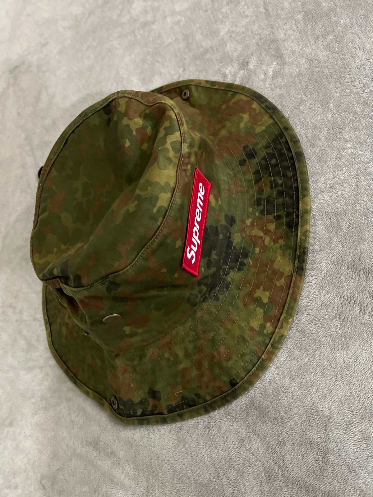 Shop Supreme Supreme x Levis Desert Camo Bell Hat Online – Maison-B-More  Global Store