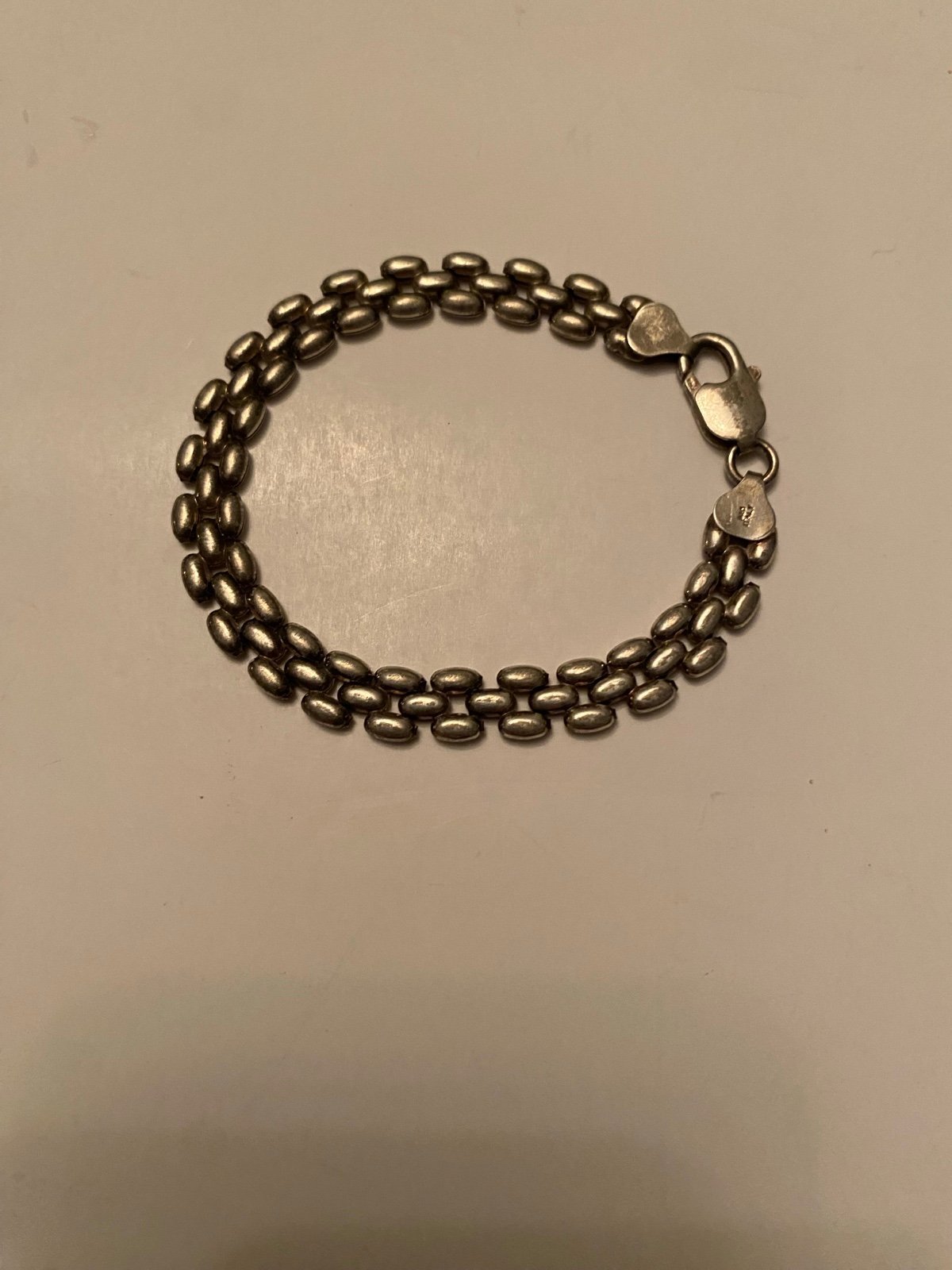 Vintage Silver Bracelet Marked 925 Italy & SA w/ Heart Around It 3g