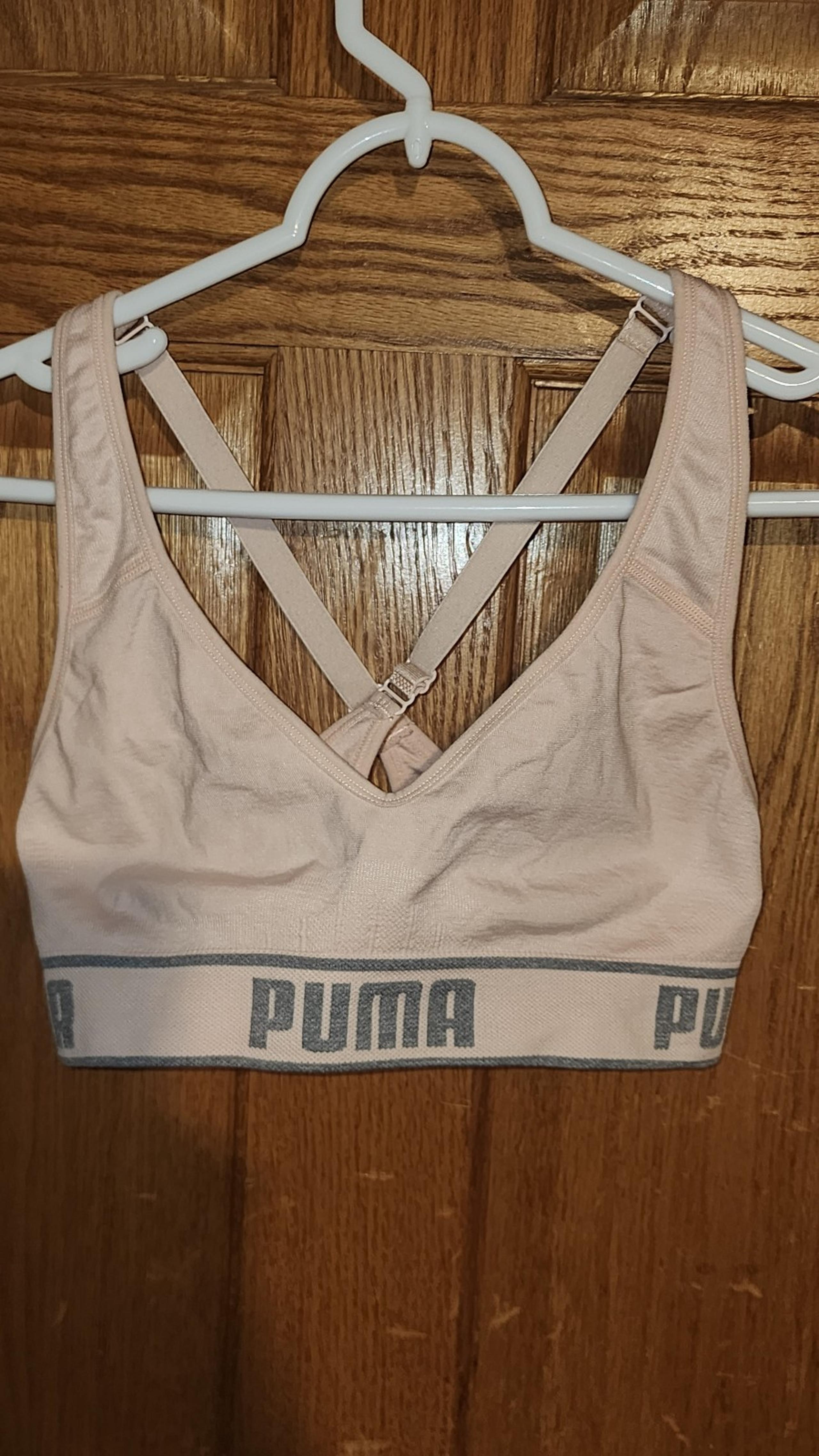 New PUMA Pink Sports Bra Women Small Removable Pads Adjustable Straps Crossback
