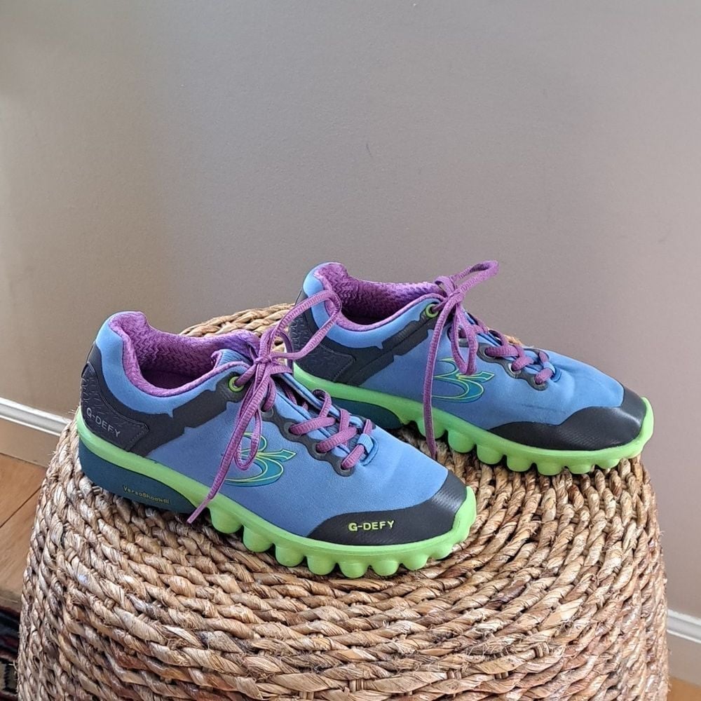 G-DEFY Womens VersoShock III Gravity Defyer Comfort/Walking Sneaker Size 6.5