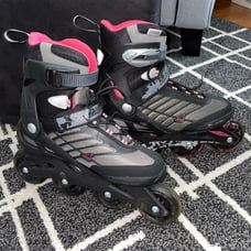 Rollerblade Zetrablade inline skates pink and black Women’s Size 8