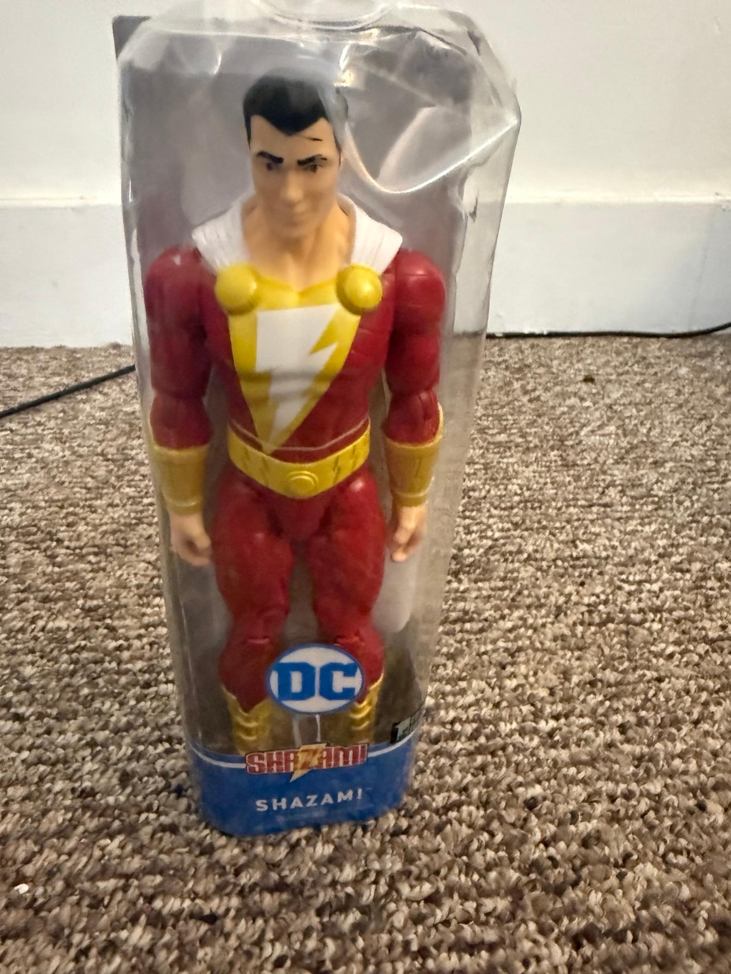 2020 DC Spin Master Shazam 3.75” Action Figure 1st Edition
