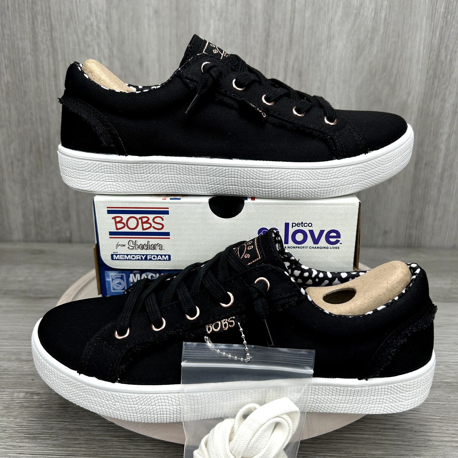 Skechers BOBS B Extra Cute 2Cute4U Black W9.5 Slip On Casual Canvas Shoe Sneaker